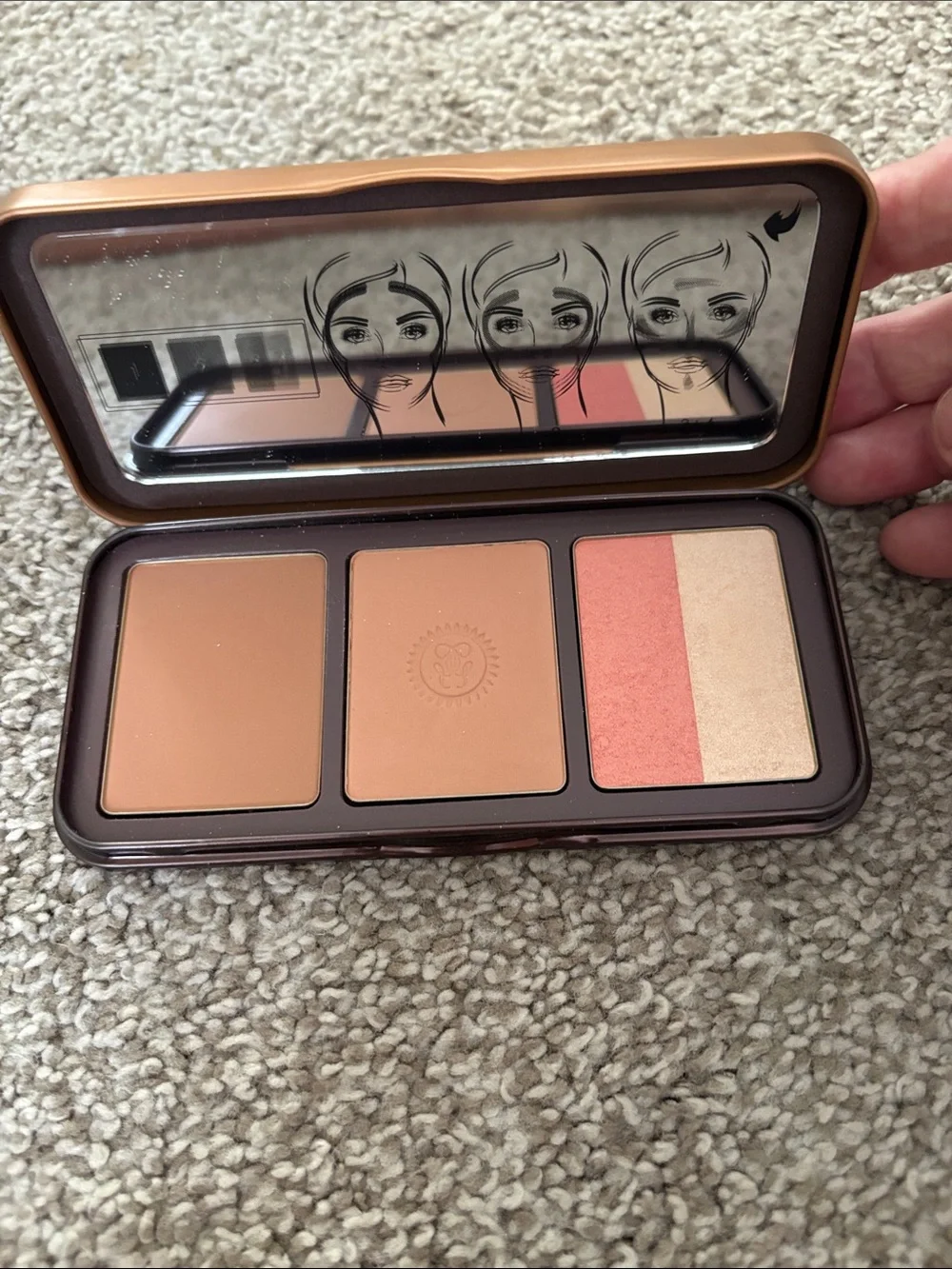 Terracotta contour& glow Palette
